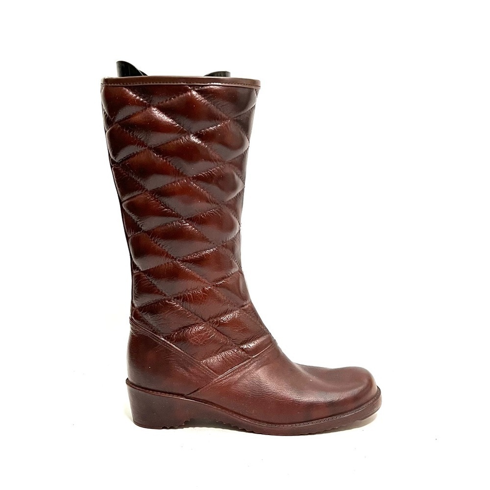 Vintage 1970s brown vegan leather quilted fleece lined knee high rain boots